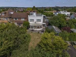 Photo 32- click for photo gallery